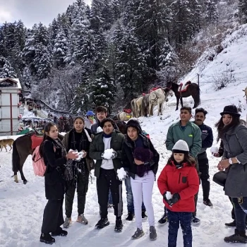 Shimla Narkanda Group Tour Packages
