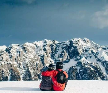 Kashmir Honeymoon Package with Pahalgam & Gulmarg